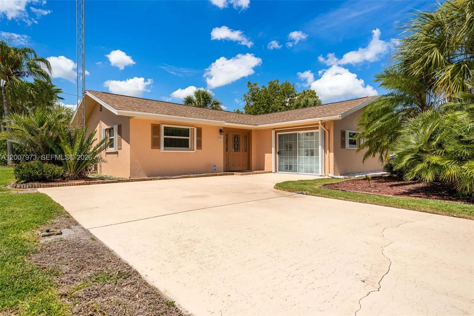 256 Cumquat Rd NW, Lake Placid FL 33852