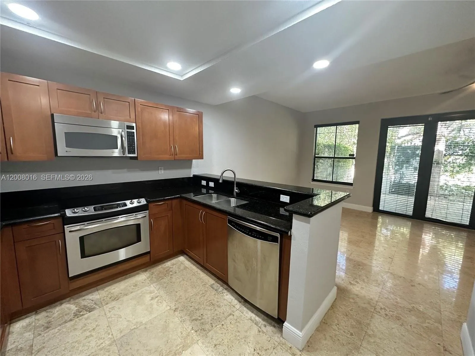 3054 Mcdonald St # 8, Miami FL 33133