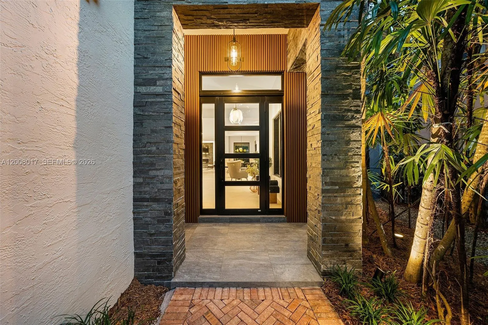 7291 SW 47th Ct, Miami FL 33143