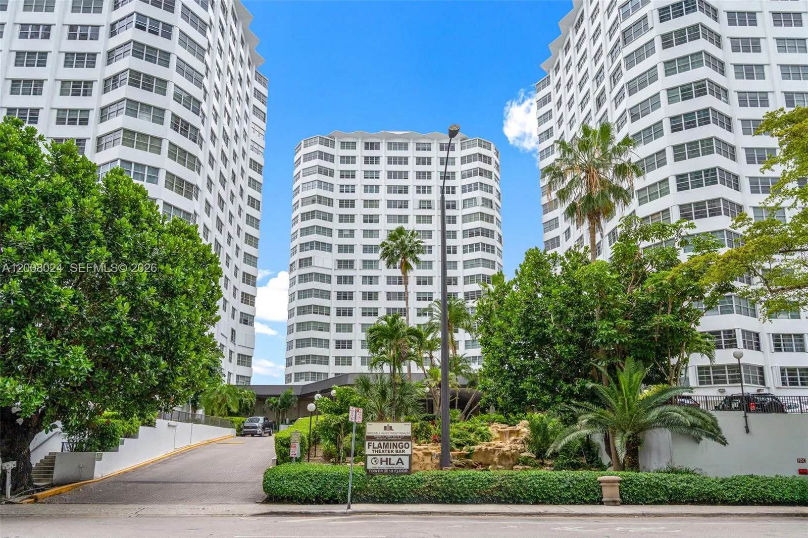 905 Brickell Bay Dr # 1830, Miami FL 33131