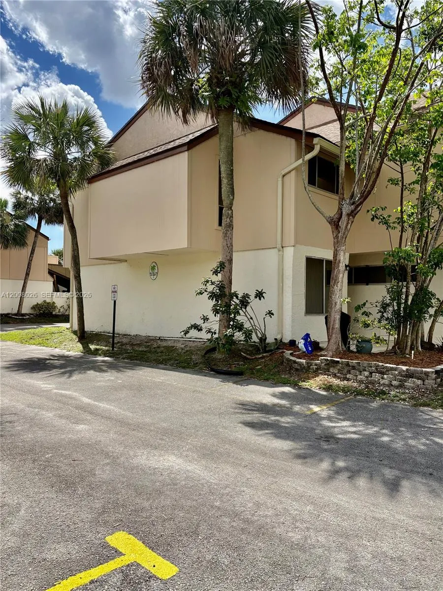 8208 NW 9th Ct # 1, Plantation FL 33324