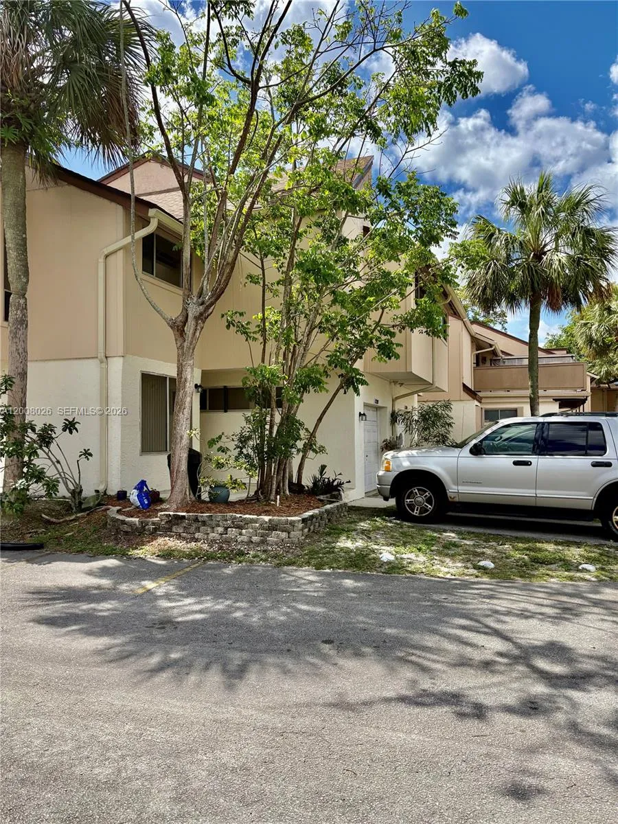 8208 NW 9th Ct # 1, Plantation FL 33324