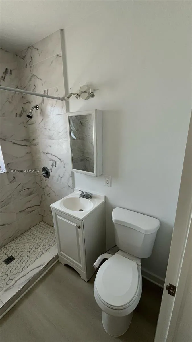 534 SW 6th Ct # 1, Miami FL 33130