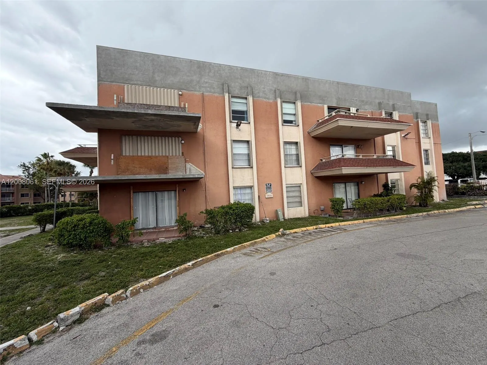 17650 NW 68th Ave # A2008, Hialeah FL 33015