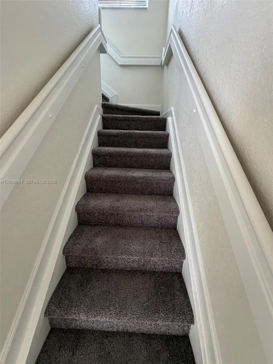 6940 NW 177th St # P104, Hialeah FL 33015