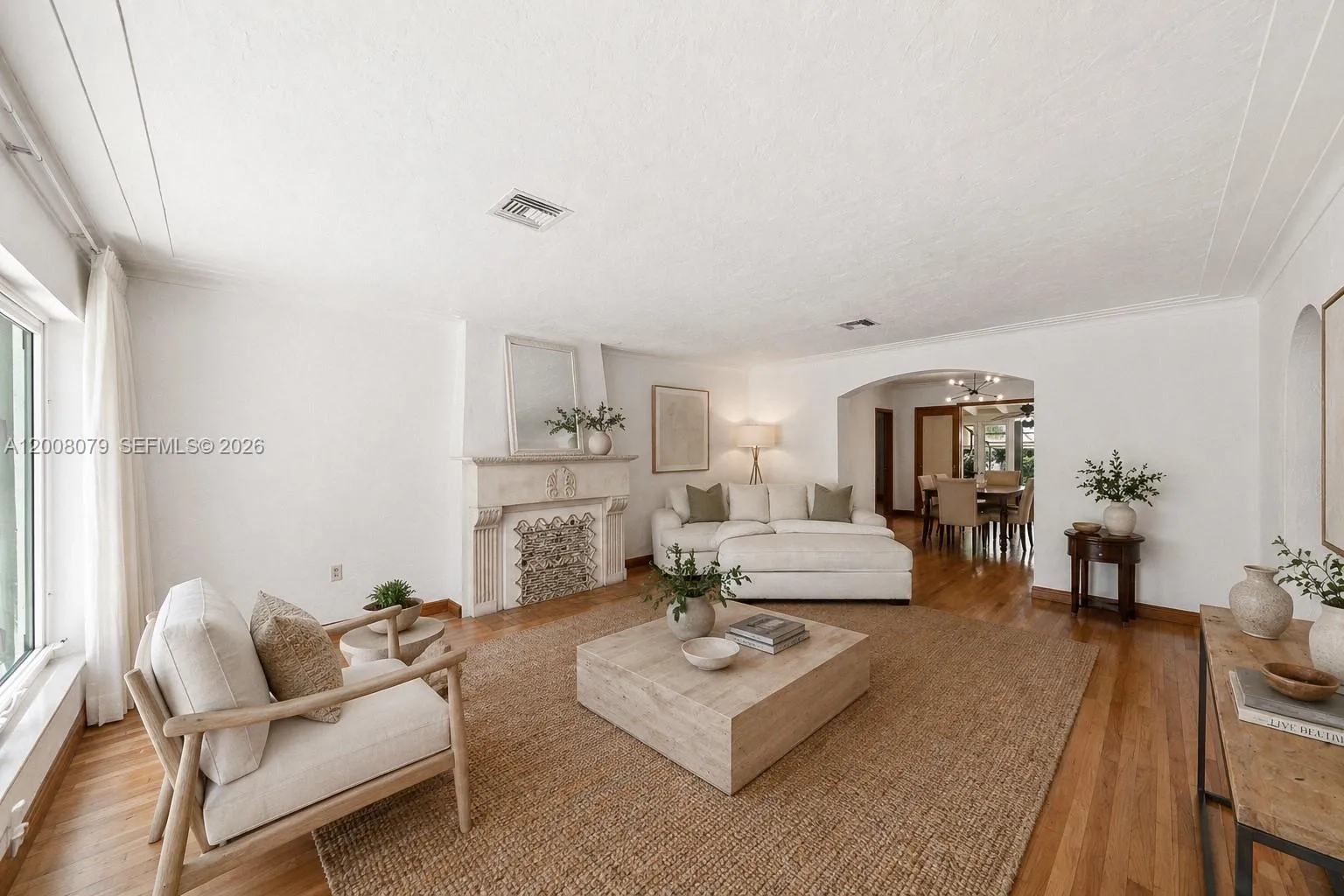 739 Lakeview Dr, Miami Beach FL 33140