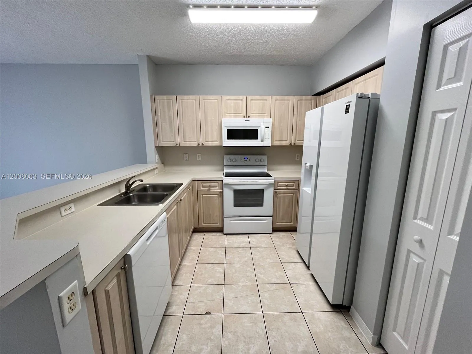 2210 SE 25 Ave # 2210, Homestead FL 33035