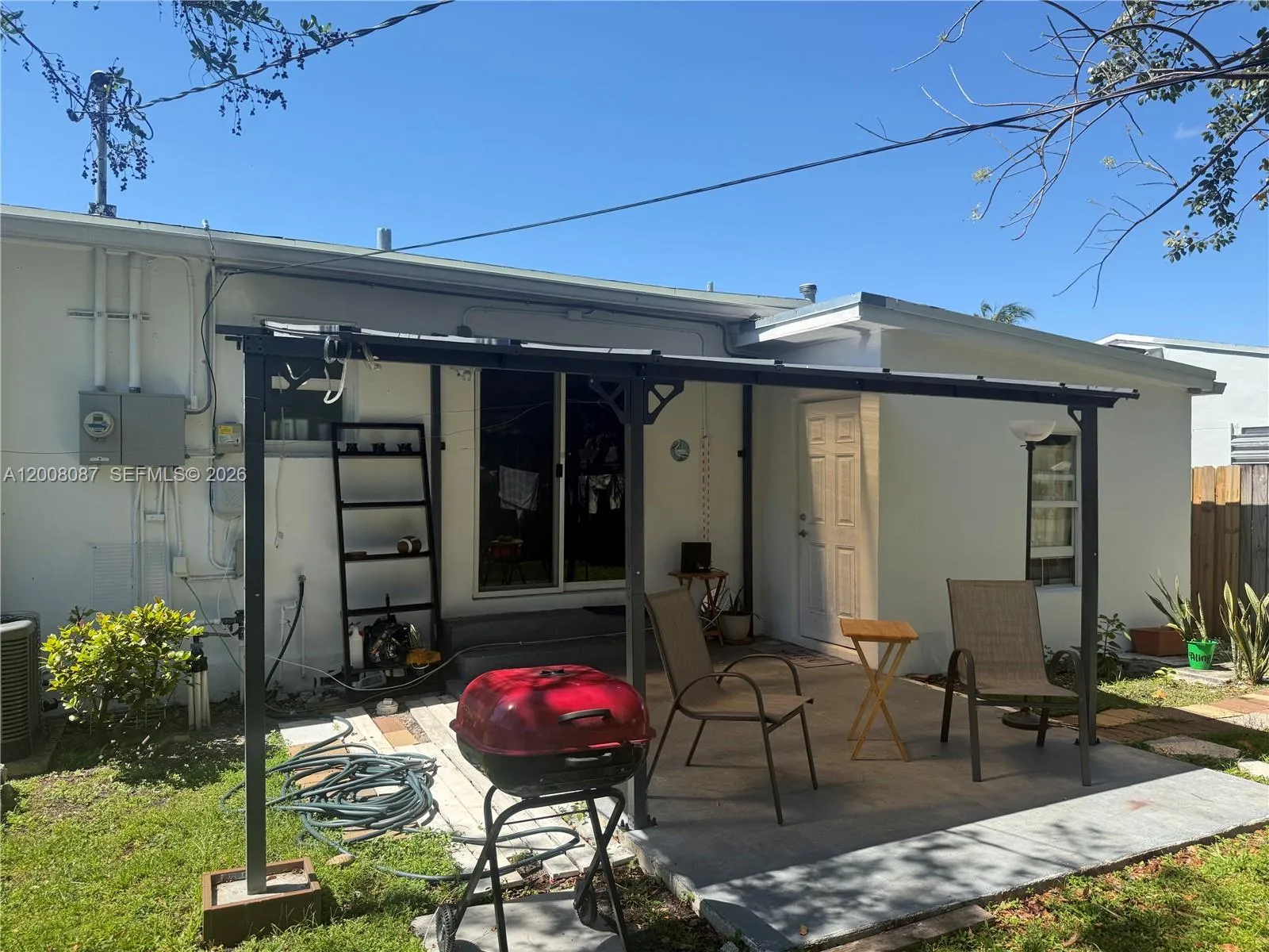 2323 Cleveland St, Hollywood FL 33020