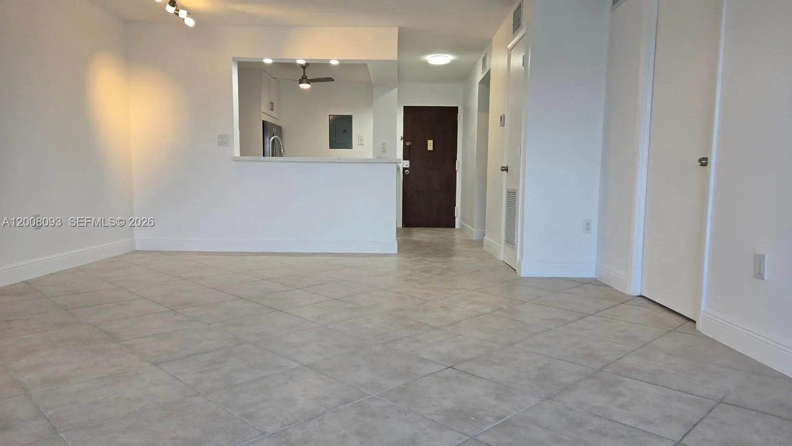 110 S Shore Dr # 4E, Miami Beach FL 33141