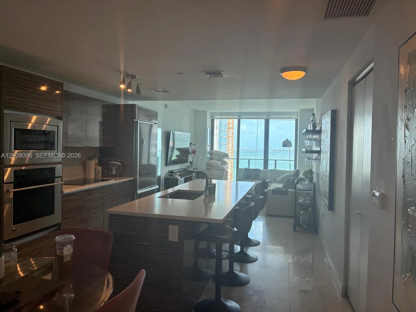 460 NE 28th St # 902, Miami FL 33137