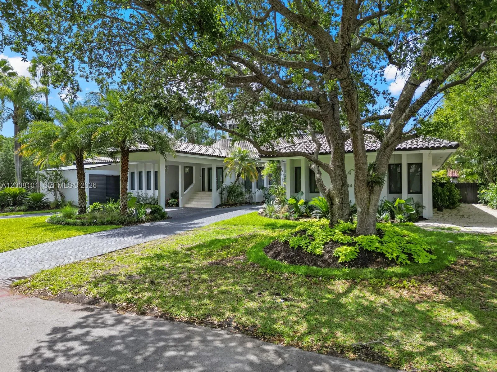 7460 SW 179th St, Palmetto Bay FL 33157