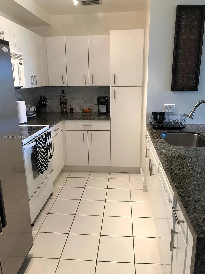 2400 SW 27th Ave # 304, Miami FL 33145