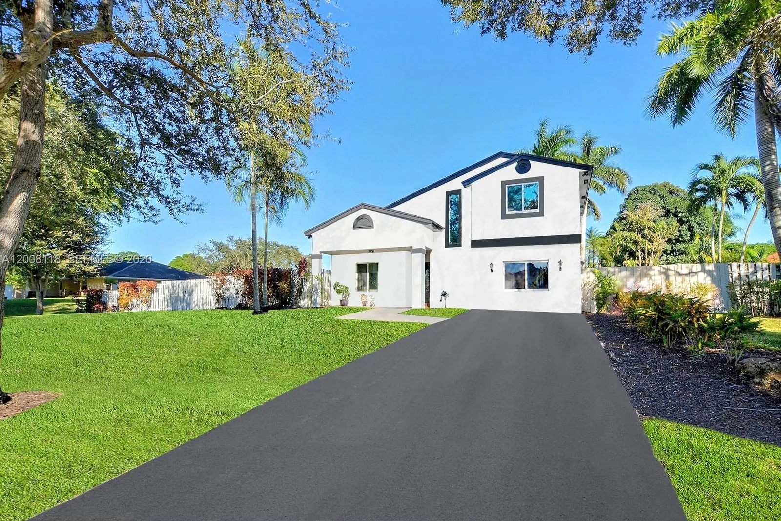 480 W Mount Vernon Dr, Plantation FL 33325