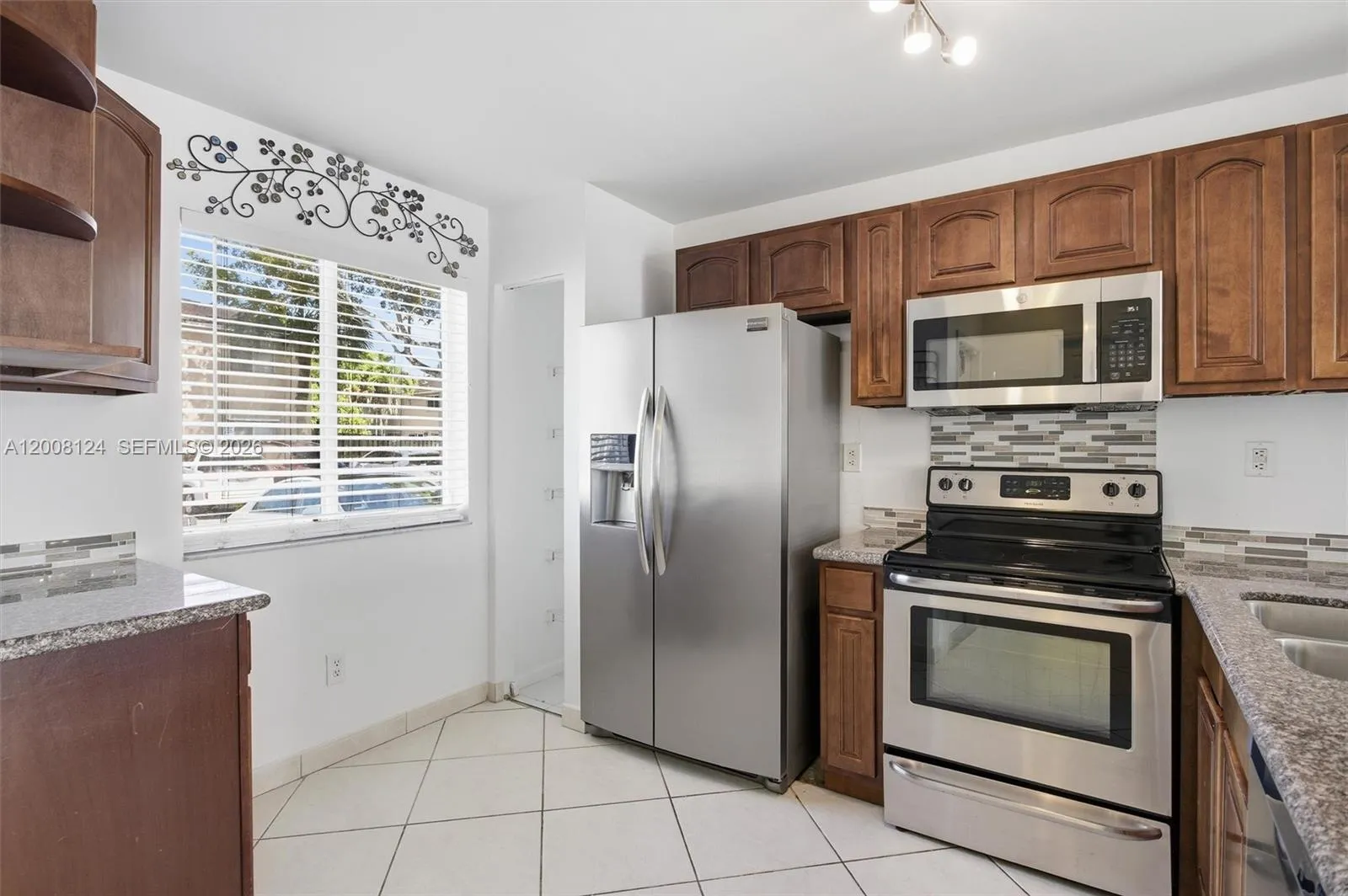 17530 SW 139th Ct, Miami FL 33177