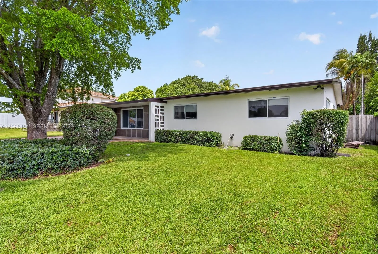 1155 NE 184th St, Miami FL 33179