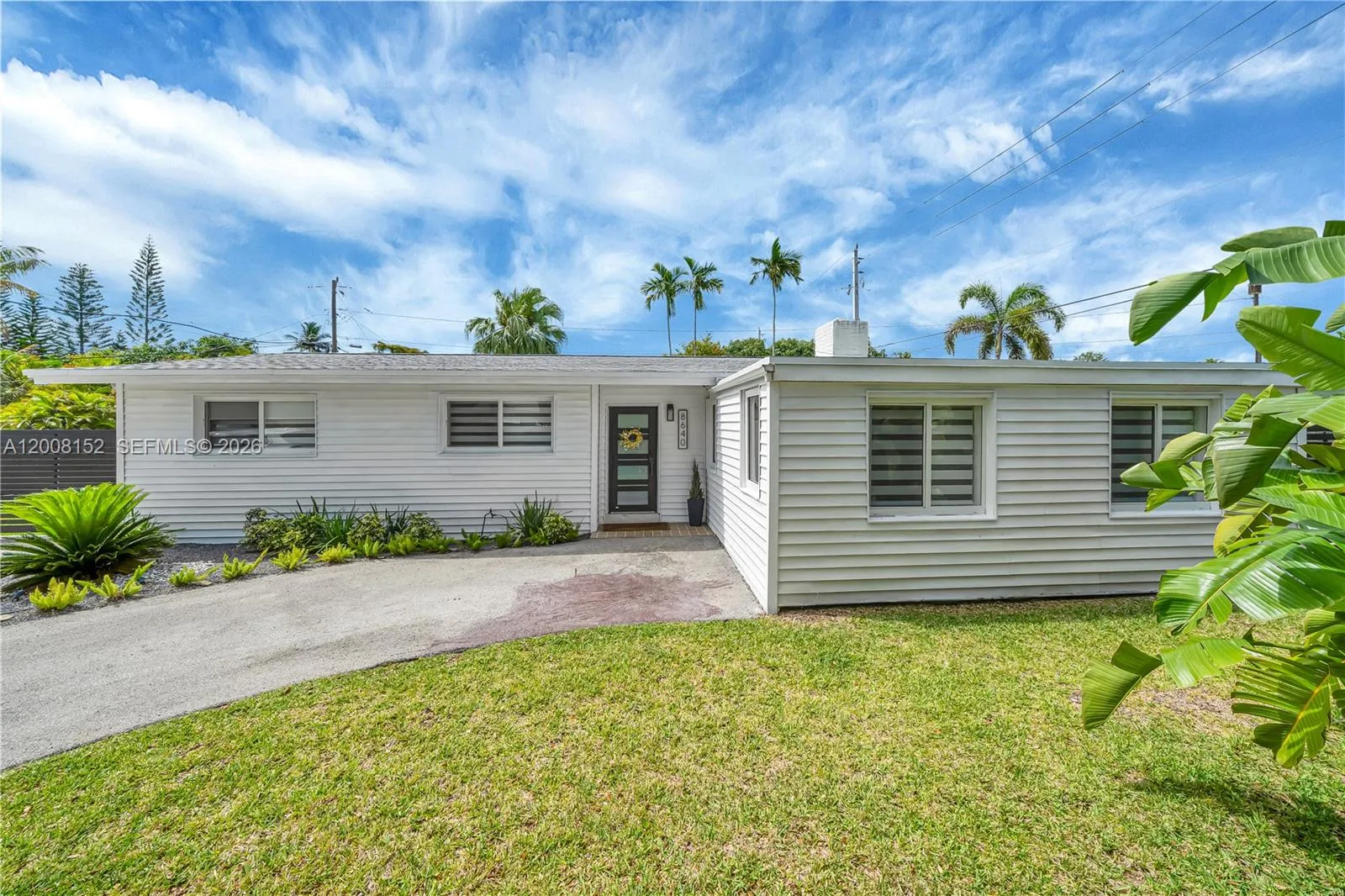 8640 SW 125th St, Miami FL 33156