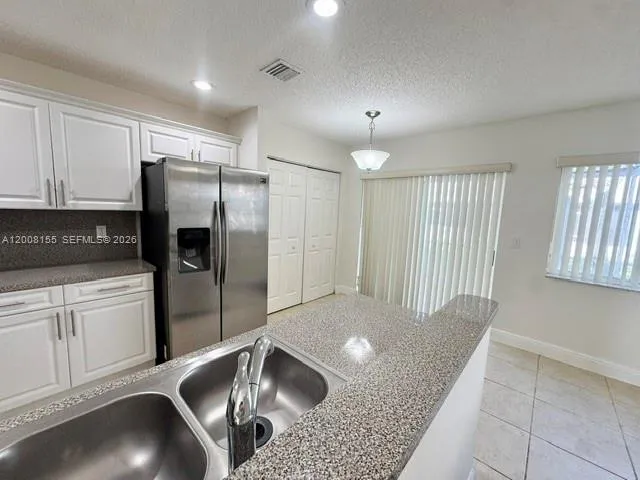 833 NW 208th Ter # 833, Pembroke Pines FL 33029