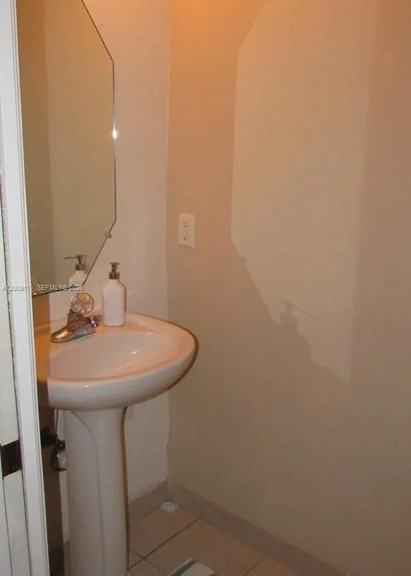 10763 NW 83rd Ter # 26, Doral FL 33178