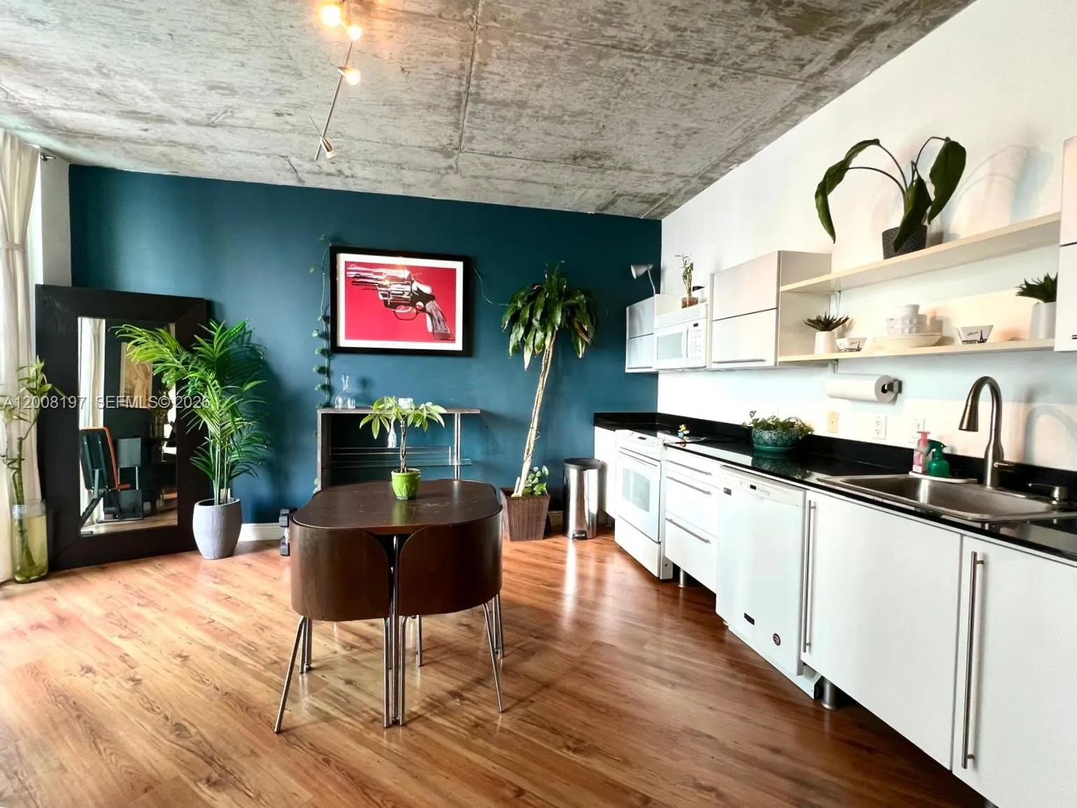 690 SW 1st Ct # 1934, Miami FL 33130