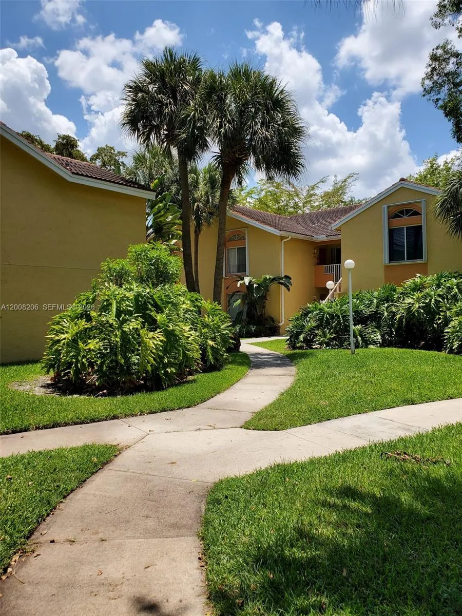 1154 Coral Club Dr # 1154, Coral Springs FL 33071