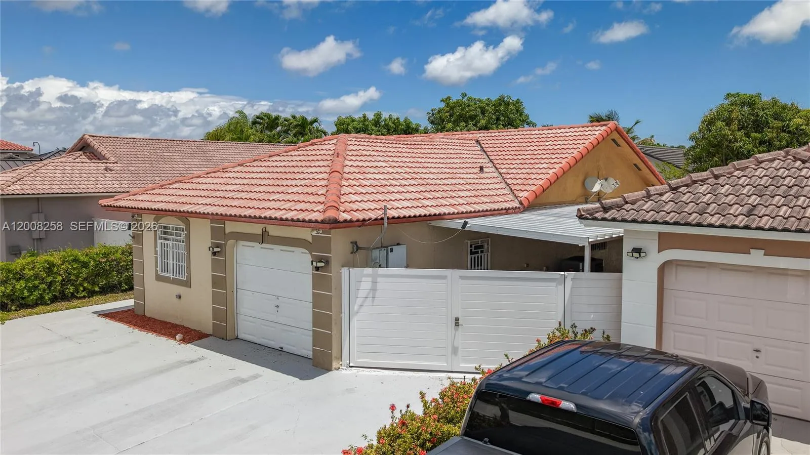 18153 SW 143rd Pl, Miami FL 33177