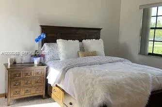 19900 SW 326th St # 1, Homestead FL 33030