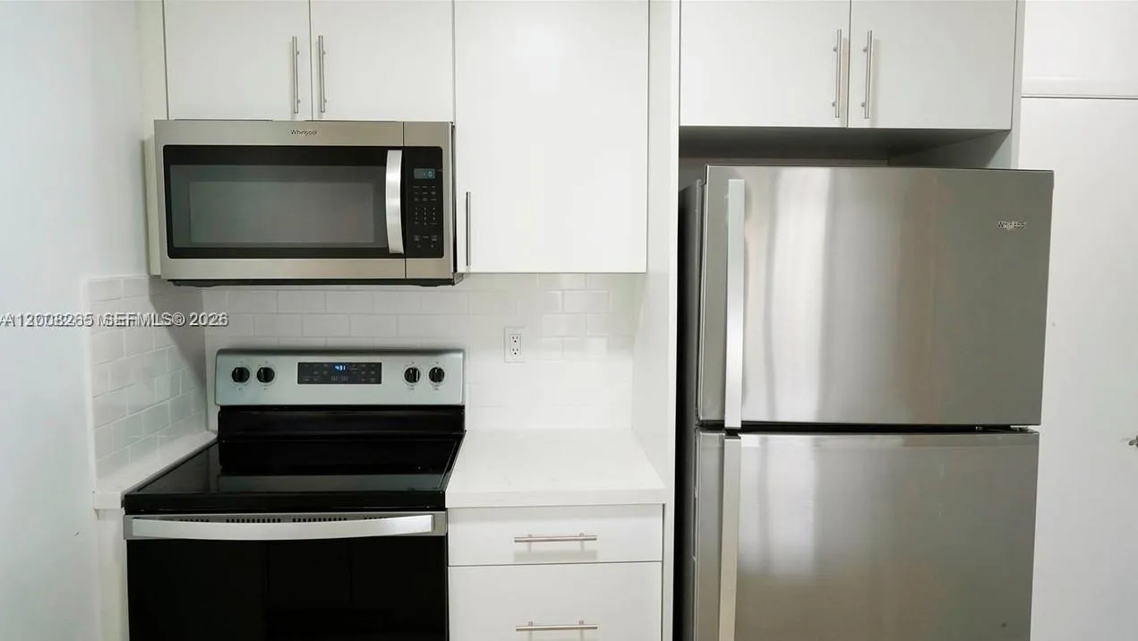 2771 Riverside Dr # A, Coral Springs FL 33065