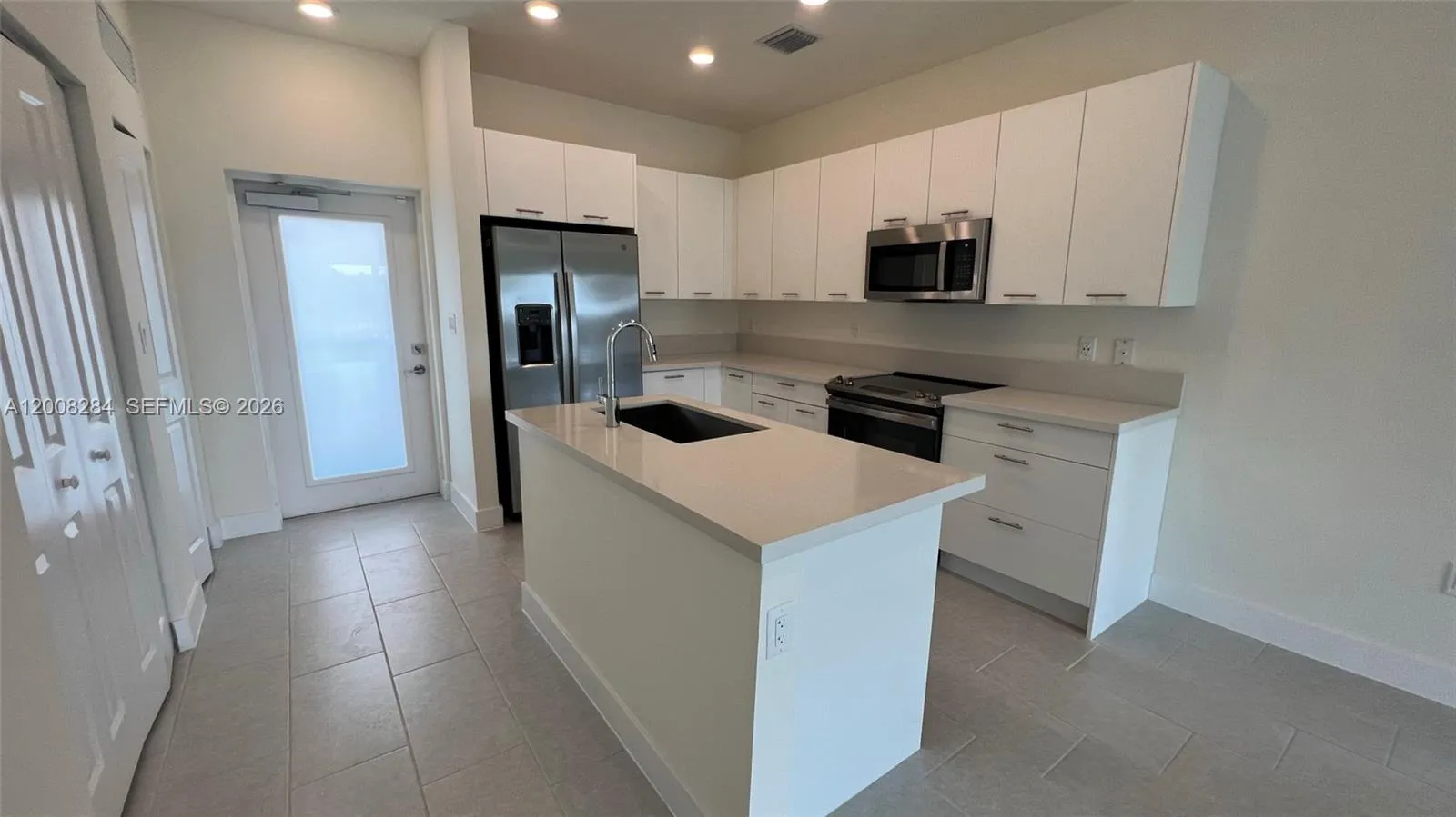 8167 NW 41st St # 307, Doral FL 33166