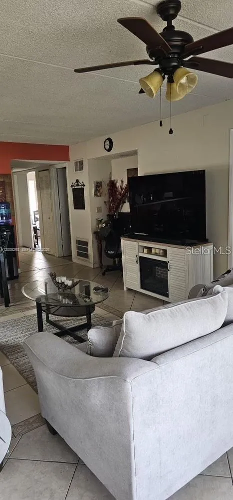 5627 Blue Shadows Court # 3, Orlando FL 32811