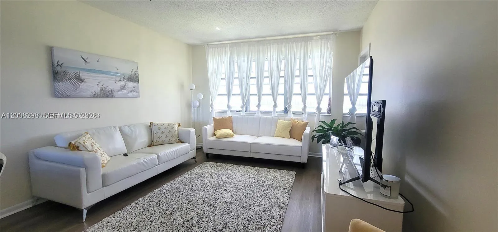 2200 Park Ln # 302, Hollywood FL 33021