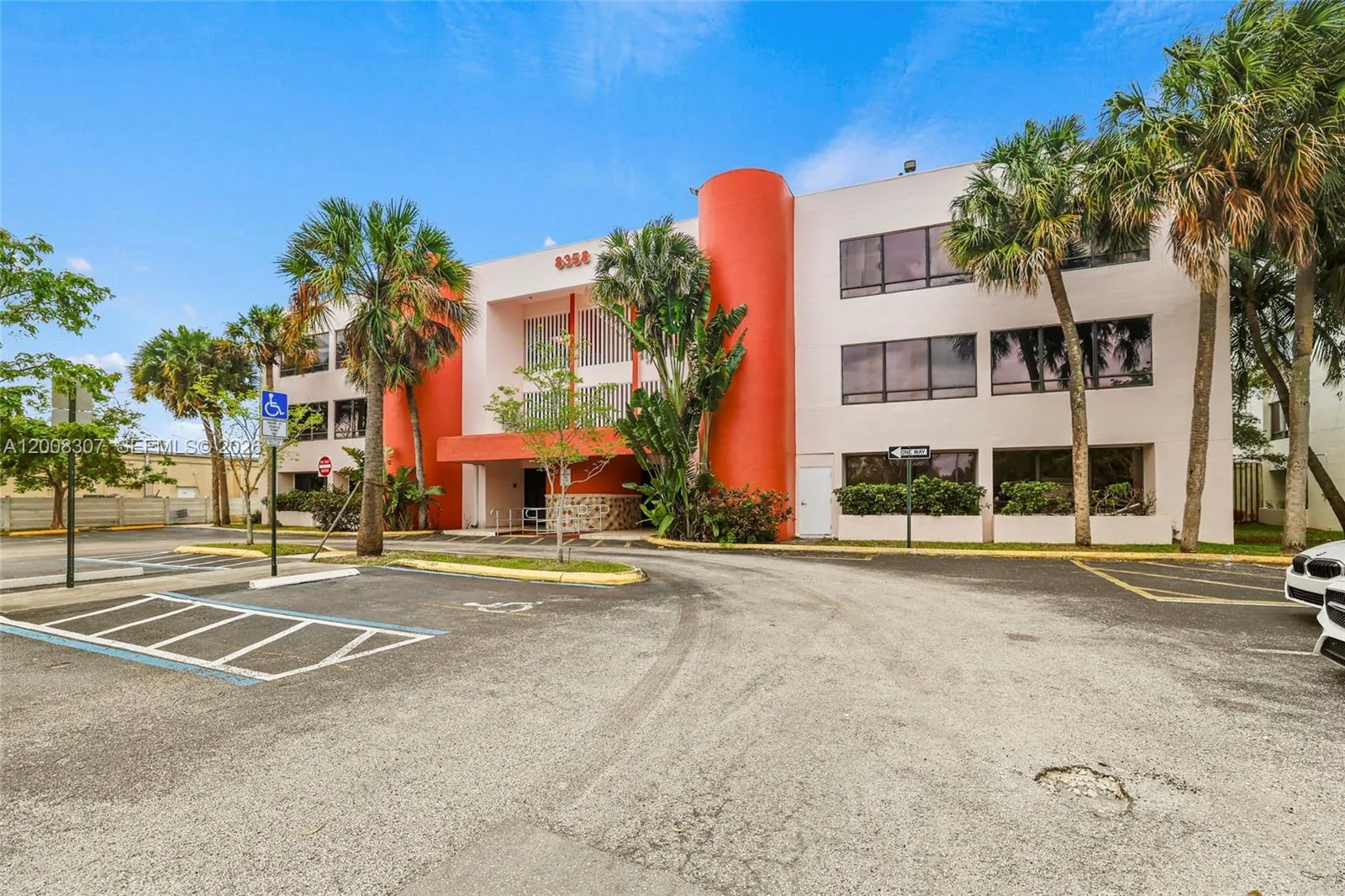 8358 W Oakland Park Blvd # C, Sunrise FL 33351