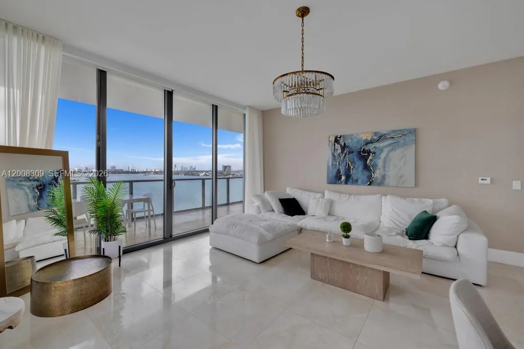 788 NE 23rd St # 1102, Miami FL 33137