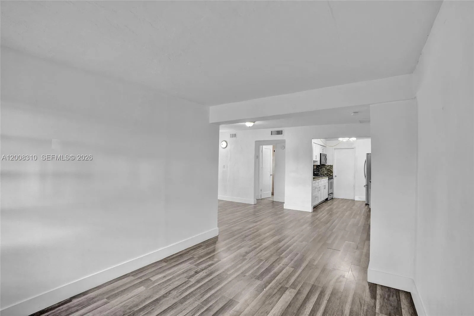 2100 Service Rd, Opa-Locka FL 33054