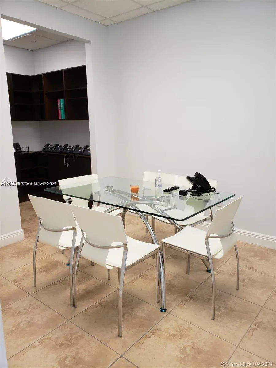 5801 NW 151st St # 101, Miami Lakes FL 33014