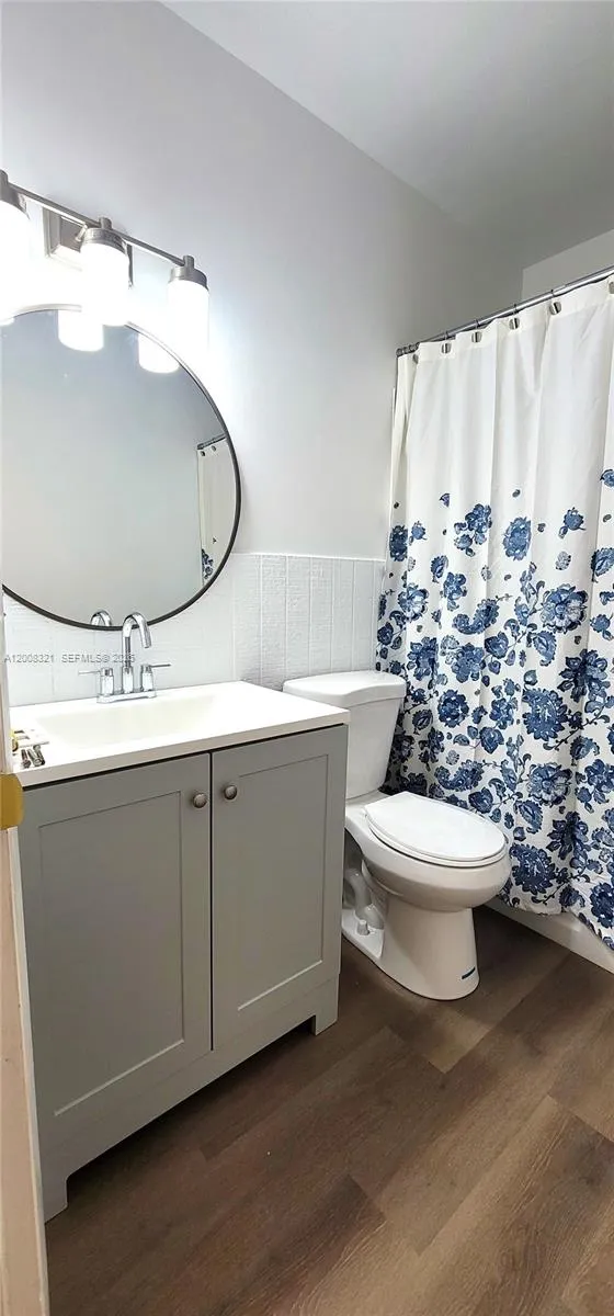 2200 Park Ln # 302, Hollywood FL 33021