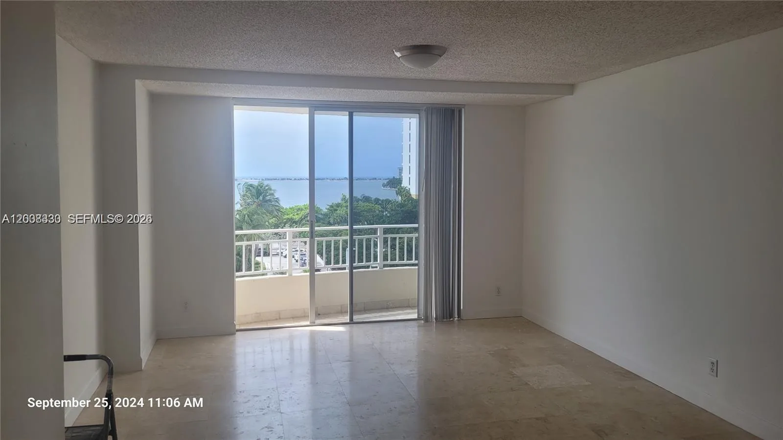 770 Claughton Island Dr # 810, Miami FL 33131