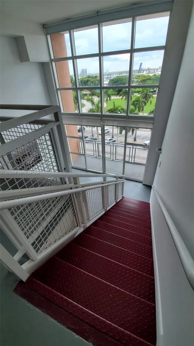 253 NE 2nd St # 434, Miami FL 33132