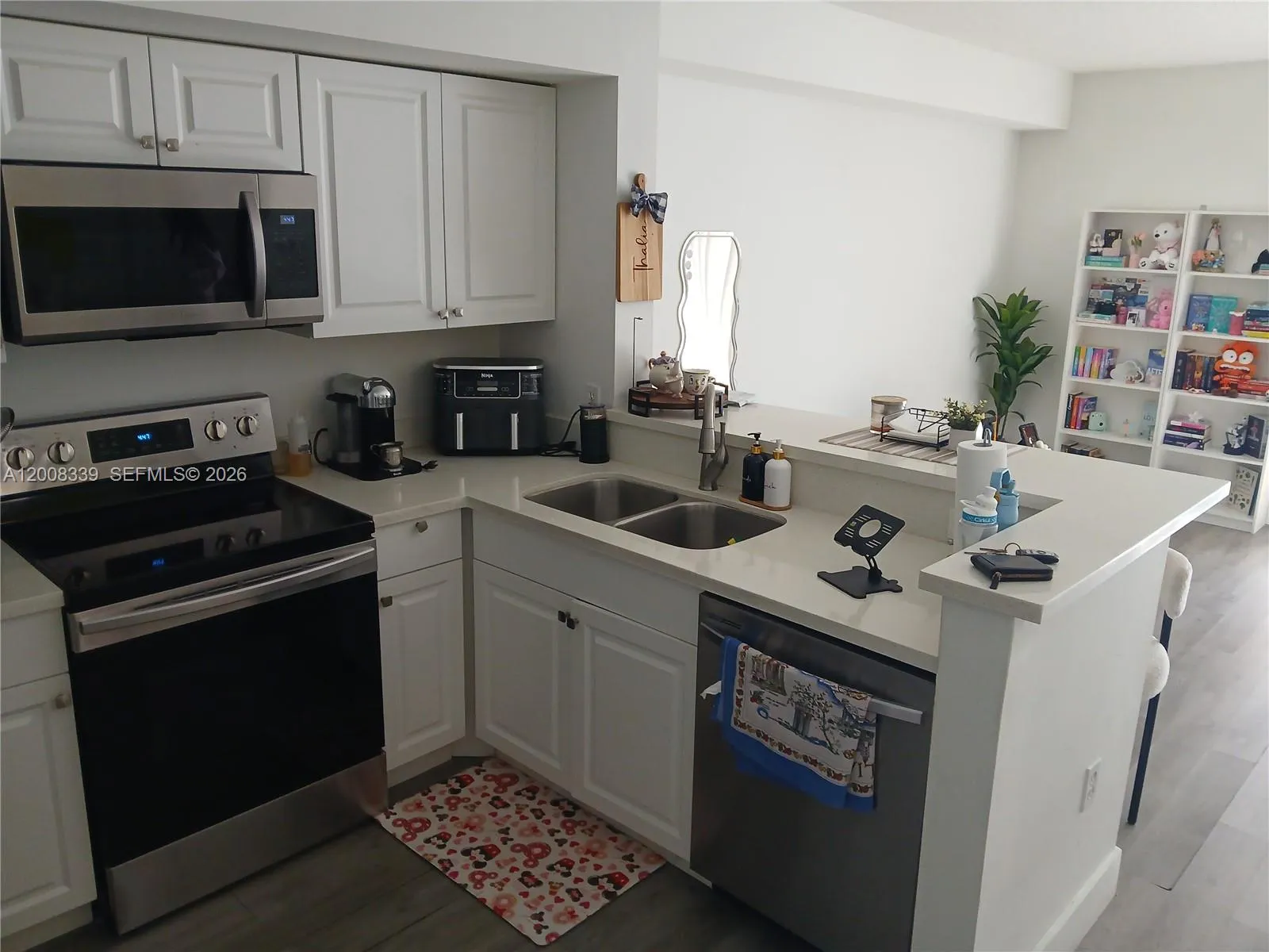 5085 NW 7th St # 1007, Miami FL 33126