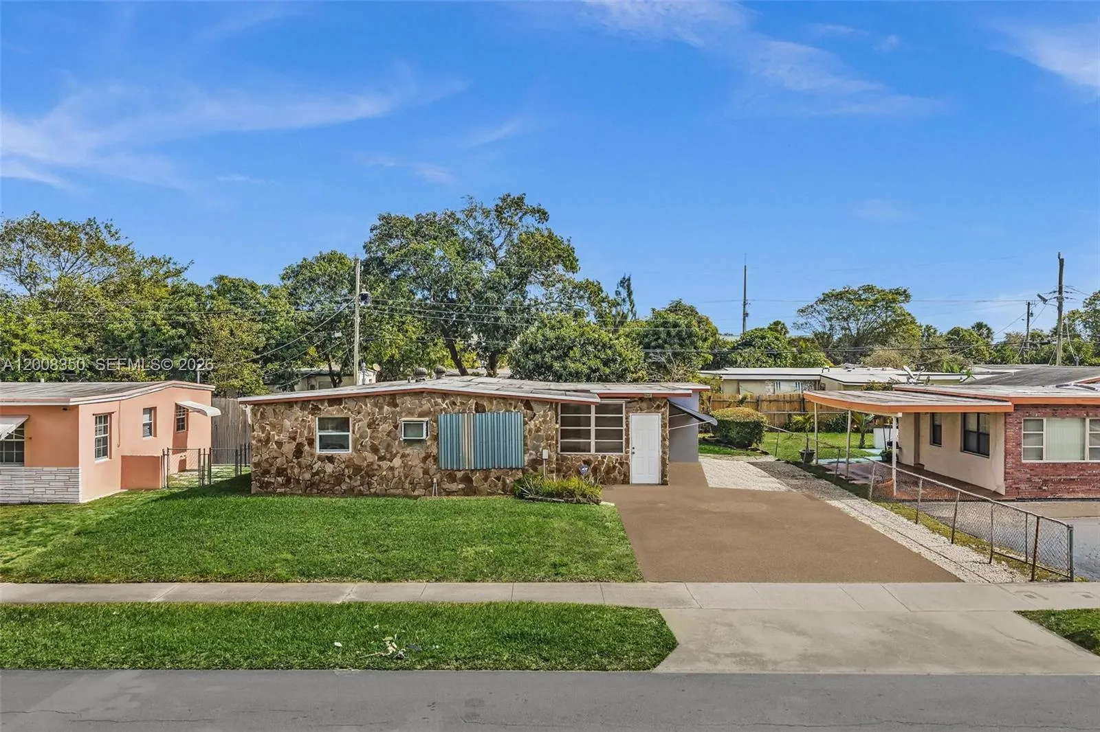 1824 NW 25th Ave, Fort Lauderdale FL 33311