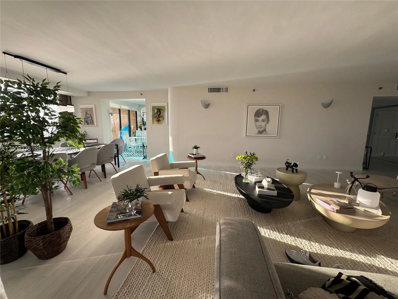 11113 Biscayne Blvd # 558, Miami FL 33181