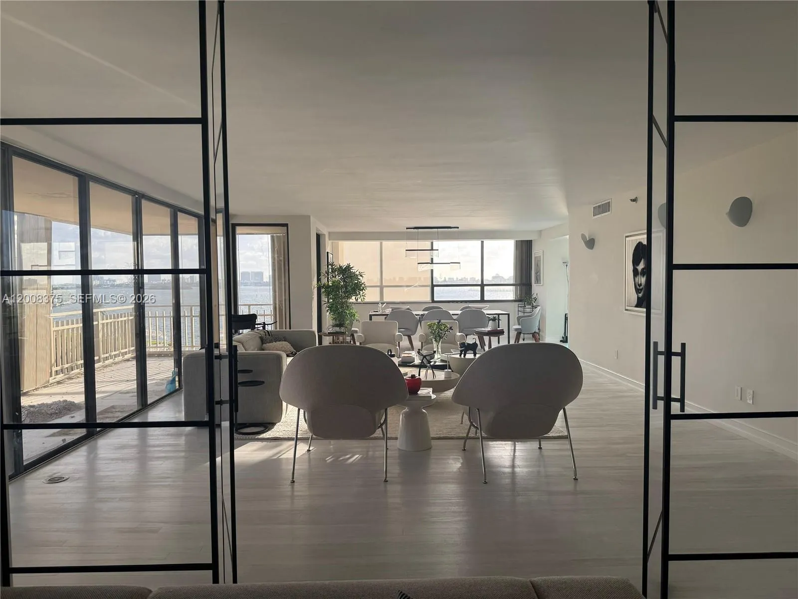 11113 Biscayne Blvd # 558, Miami FL 33181