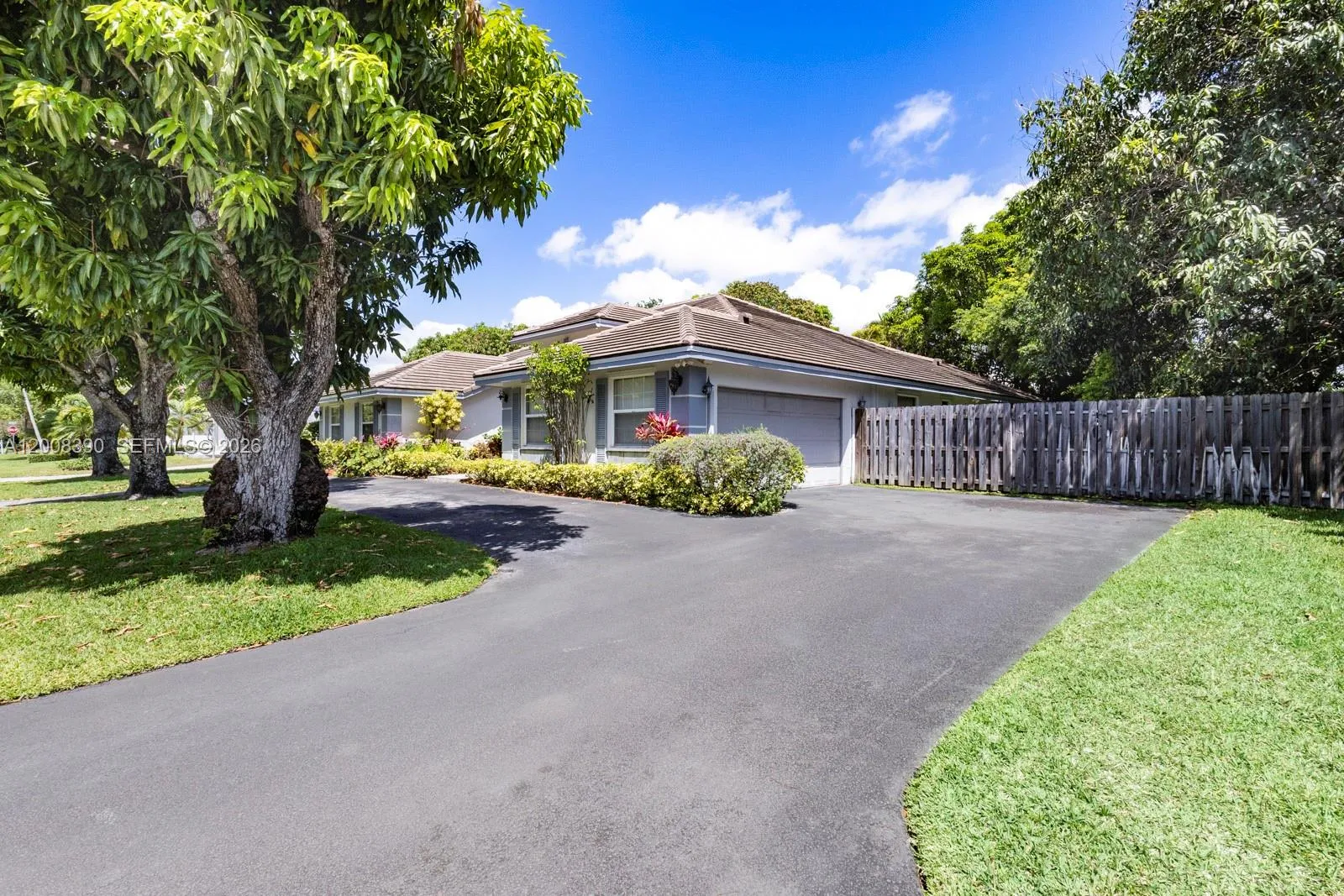 7749 SW 184th Way, Cutler Bay FL 33157