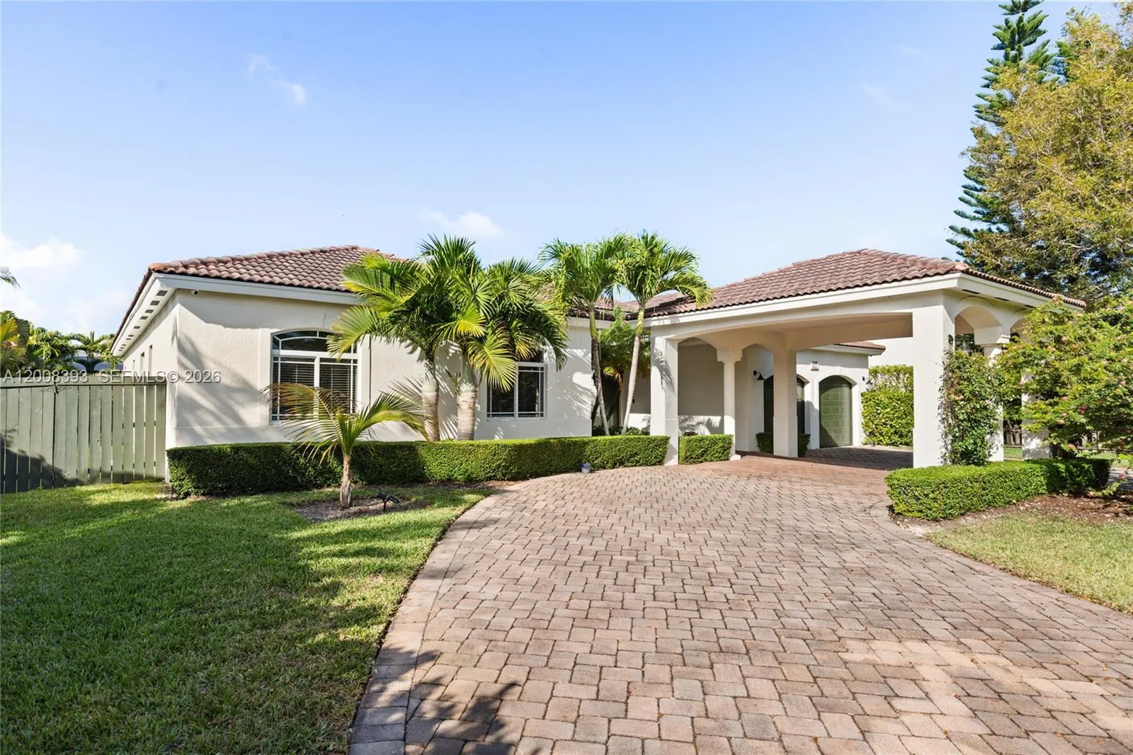 4 bedroom 3 bath for sale at 8217 SW 189th Ter, Cutler Bay FL 33157