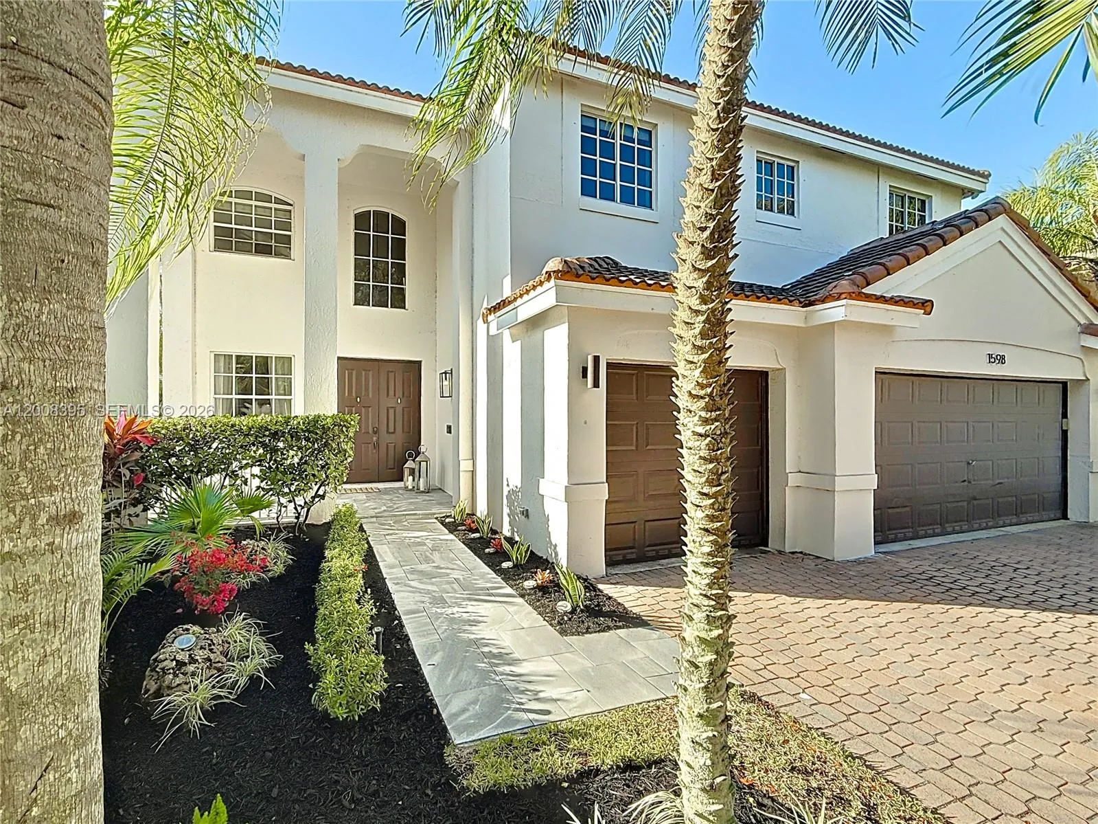 1598 Sandpiper Cir, Weston FL 33327