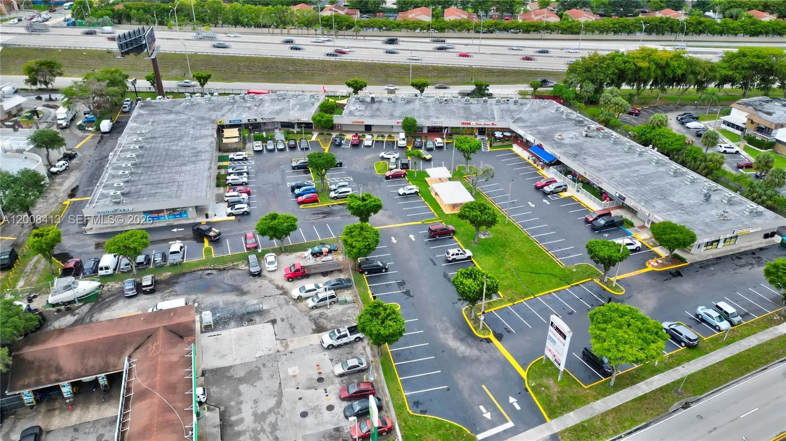 68 169 ST, Hialeah FL 33015