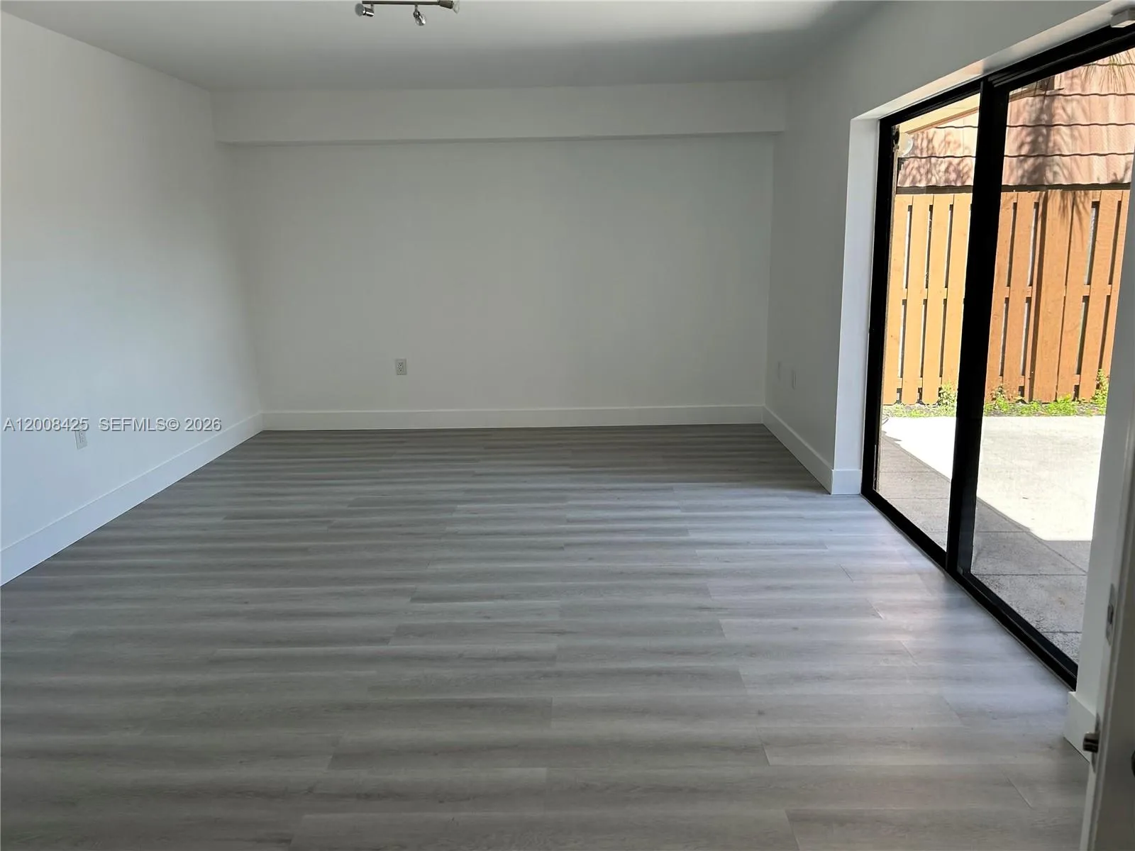 736 Mill Valley Pl # 736, West Palm Beach FL 33409