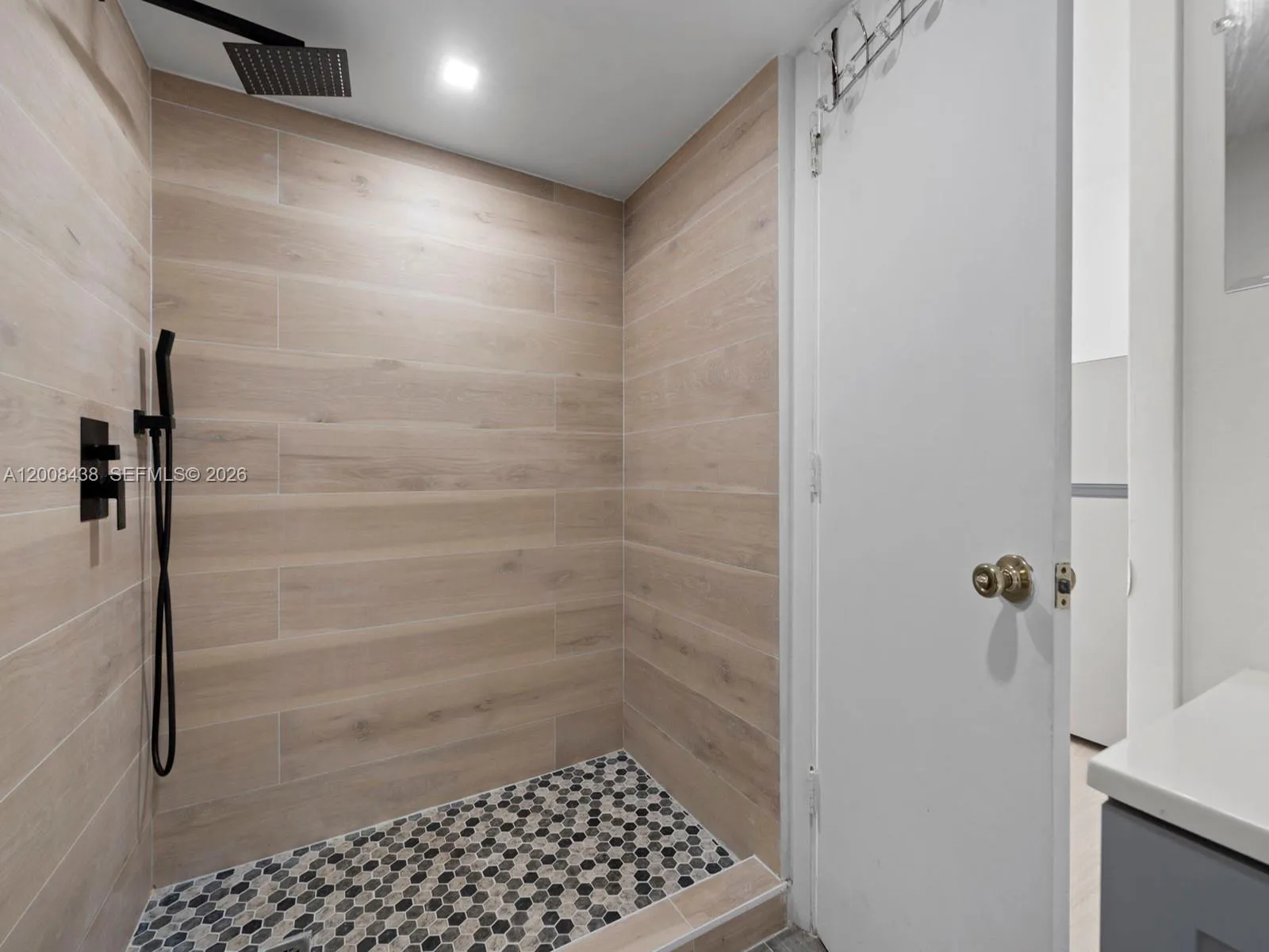 252 E 36th St # A, Hialeah FL 33013