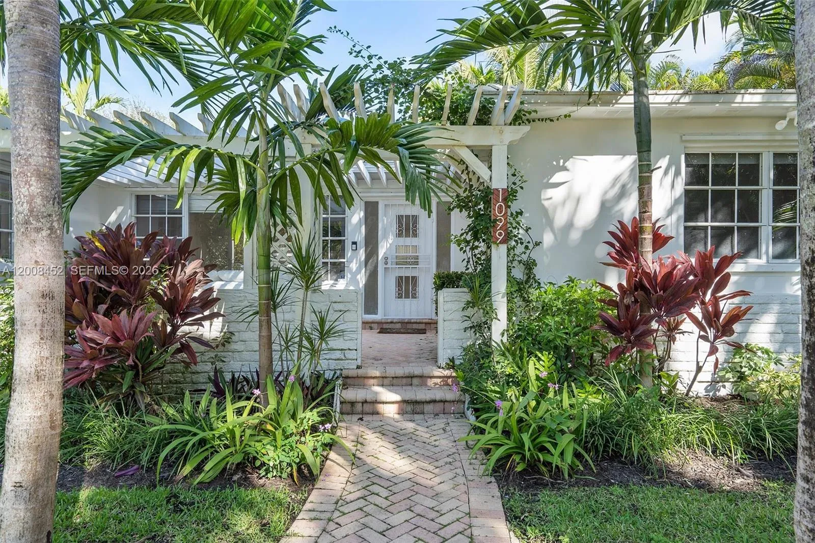 1099 NE 97th St, Miami Shores FL 33138