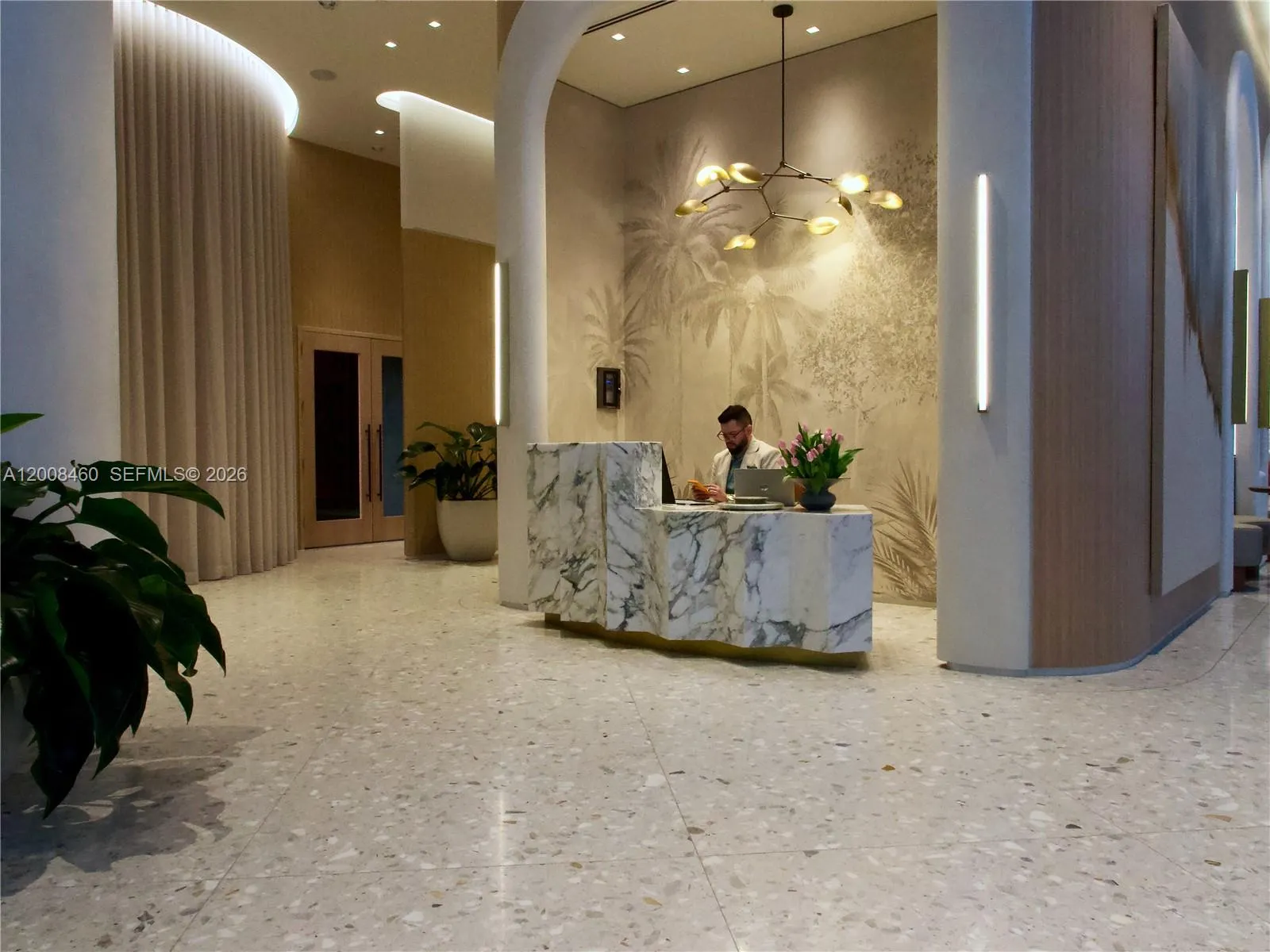 77 SE 5th Street # 4014, Miami FL 33131