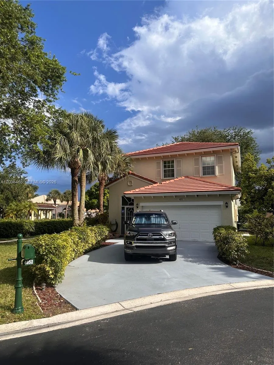 4852 NW 19th St, Coconut Creek FL 33063